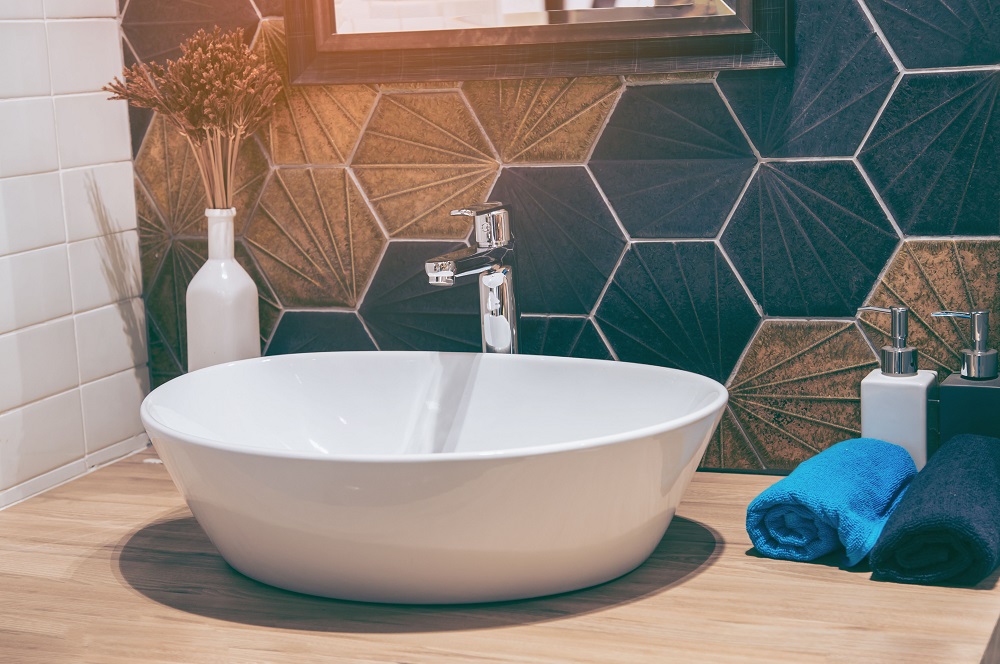5 Tricks to Make Your Bathroom Look Like a Spa While Your House is for Sale